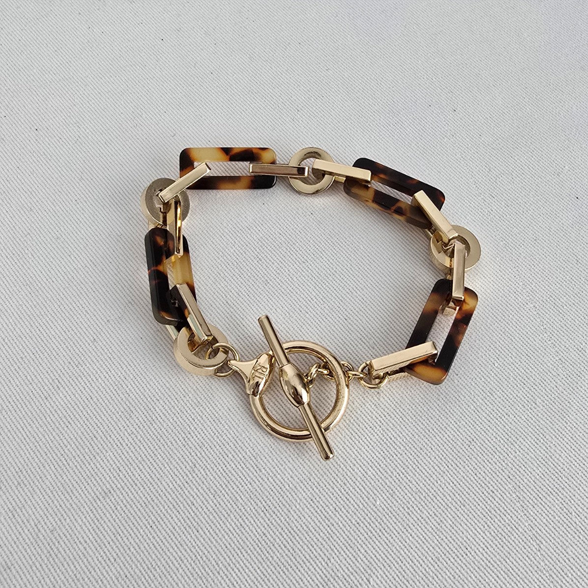 Myka Tortoiseshell Link Bracelet Gold Tone Chunky Statement Toggle