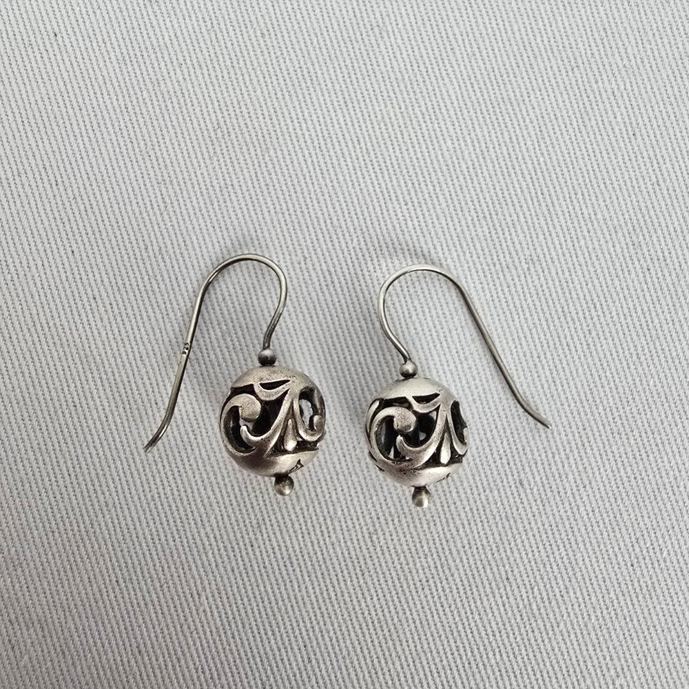 Silpada 925 Sterling Silver Filigree Ball Dangle Earrings