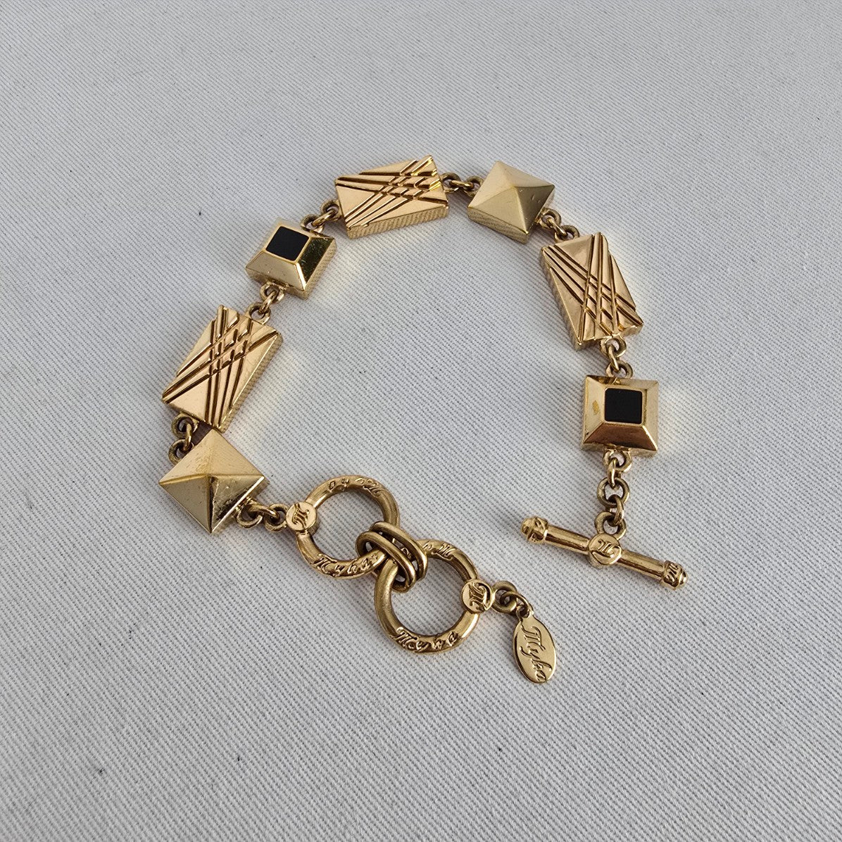 Myka Gold Tone Geometric Link Bracelet Toggle Clasp