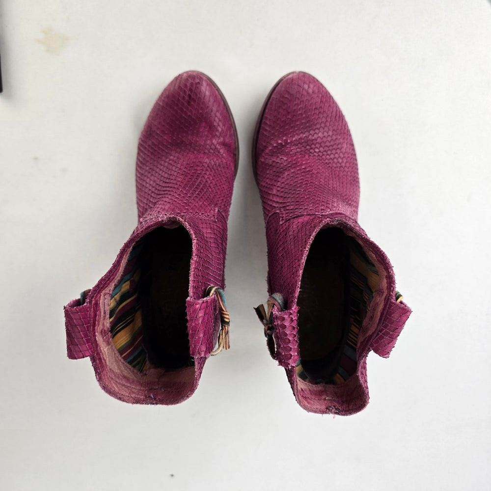 Felmini Magenta Textured Leather Ankle Boots Western Boho Booties Size 6