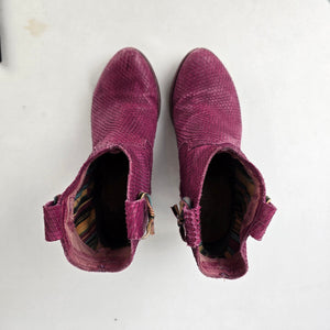 Felmini Magenta Textured Leather Ankle Boots Western Boho Booties Size 6