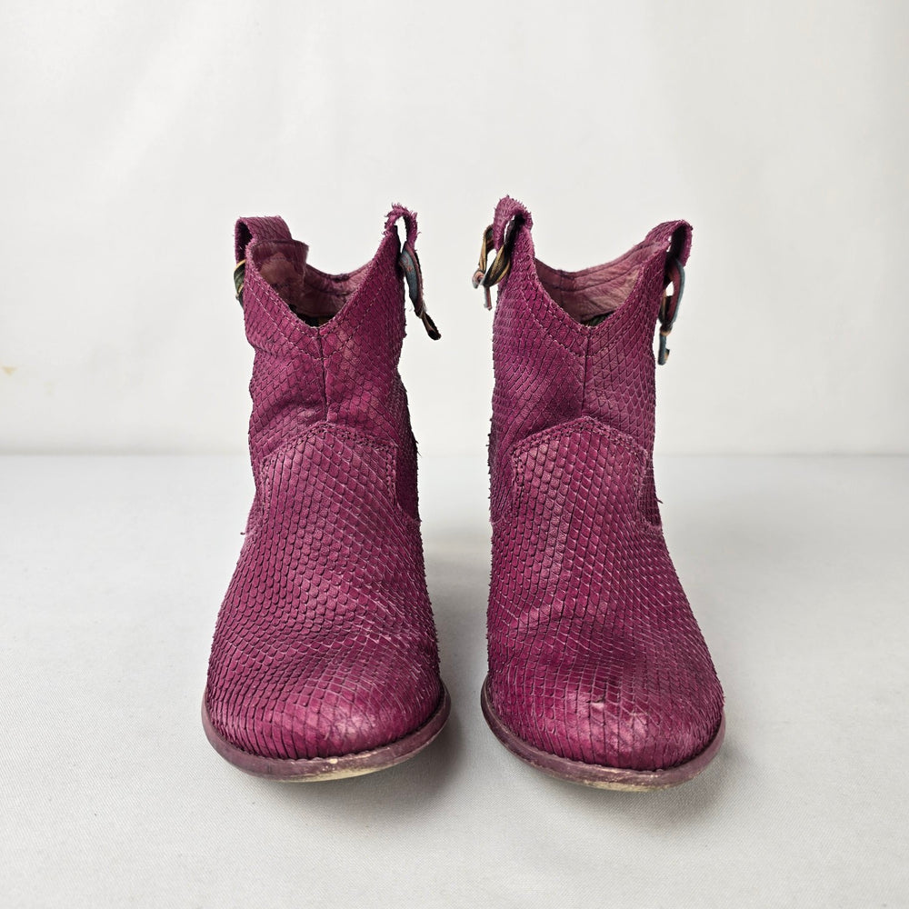 Felmini Magenta Textured Leather Ankle Boots Western Boho Booties Size 6