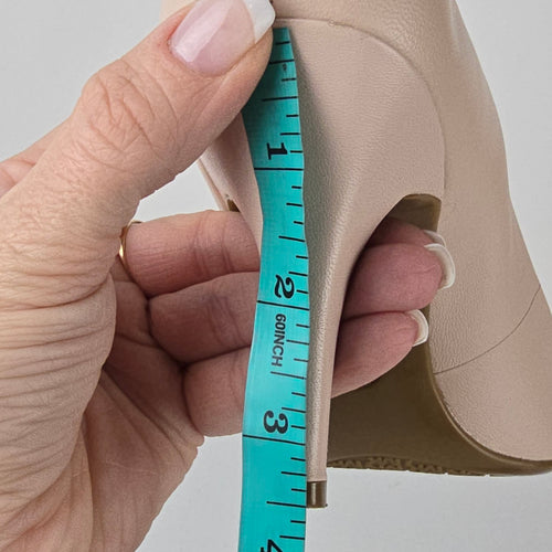 Michael Kors Nude Leather Pointed Toe Pumps Classic Stiletto Heel Size 8.5