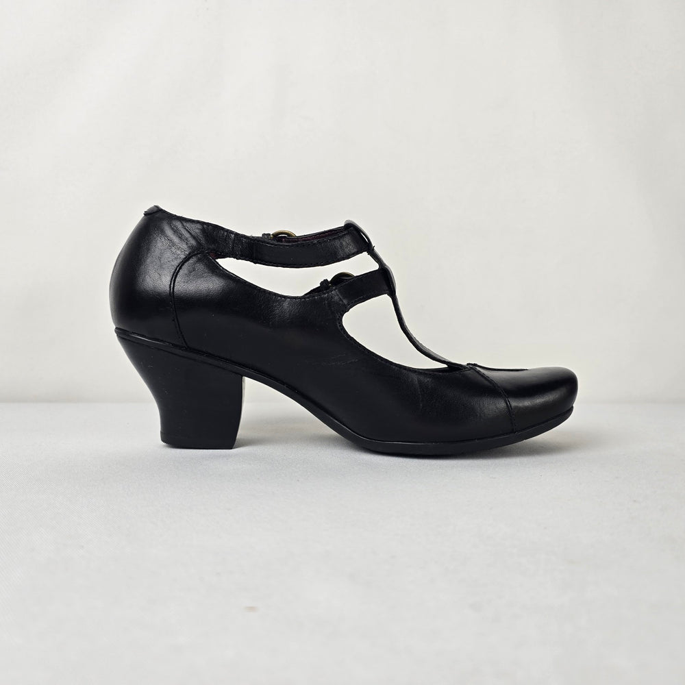 Indigo by Clarks Black Leather T Strap Mary Jane Block Heel Pumps Size 8