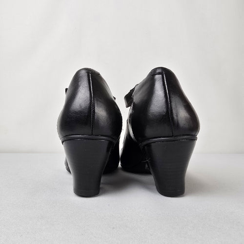 Indigo by Clarks Black Leather T Strap Mary Jane Block Heel Pumps Size 8