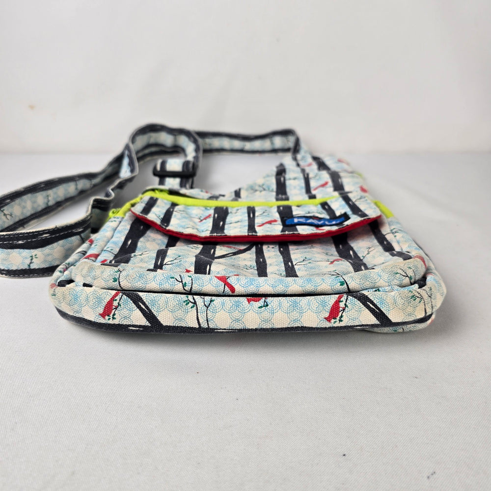 KAVU Rope Sling Bag Woodland Bird Print Crossbody Backpack