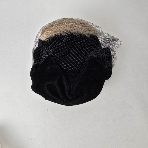 Vintage Mink Fur Fascinator Veiled Cocktail Hat Black Velvet