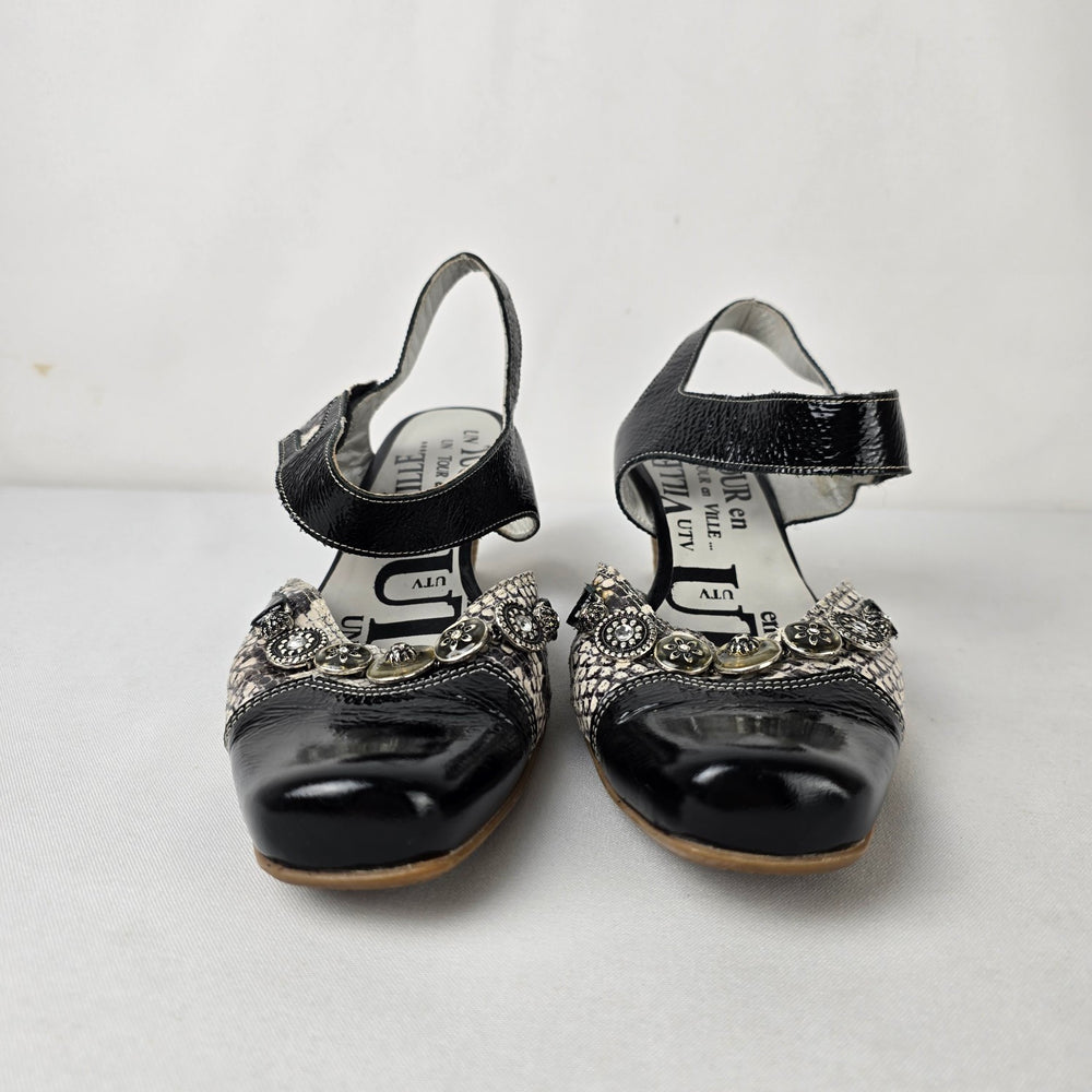 Tour en Ville Black Patent Snakeskin Mary Jane Heels Size 10