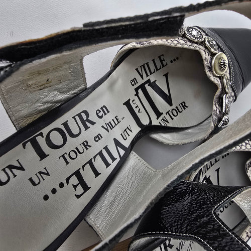 Tour en Ville Black Patent Snakeskin Mary Jane Heels Size 10