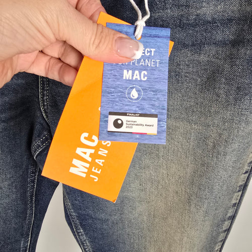 NWT MAC Jeans Straight Fit Straight Leg Cropped Denim Jeans  Size 36x28