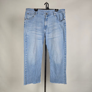 Vintage Wrangler Denim Jeans Cropped Raw Hem Light Wash Size L/XL
