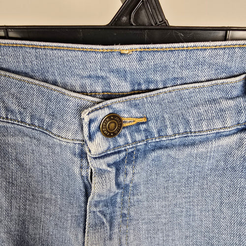 Vintage Wrangler Denim Jeans Cropped Raw Hem Light Wash Size L/XL