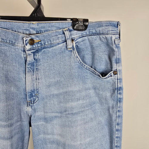 Vintage Wrangler Denim Jeans Cropped Raw Hem Light Wash Size L/XL