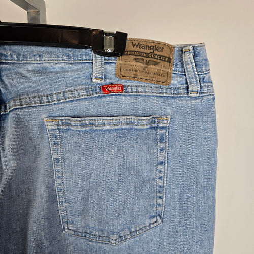 Vintage Wrangler Denim Jeans Cropped Raw Hem Light Wash Size L/XL