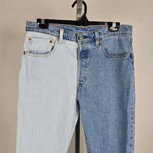 Levi’s 501 Two Tone Straight Leg Cropped Jeans Size 31