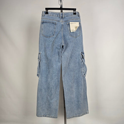 Kuwalla Low Rise Cargo Wide Leg Light Wash Jeans Size 28