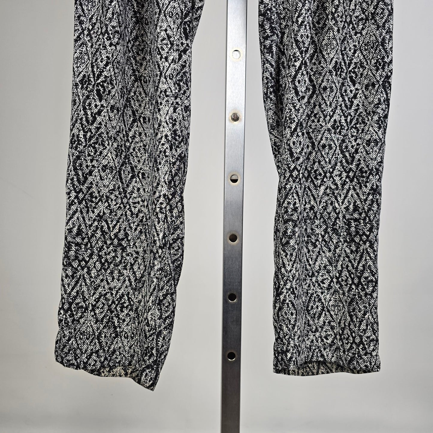 Sandwich_ Black White Printed Tapered Rope Belt Pants Size M