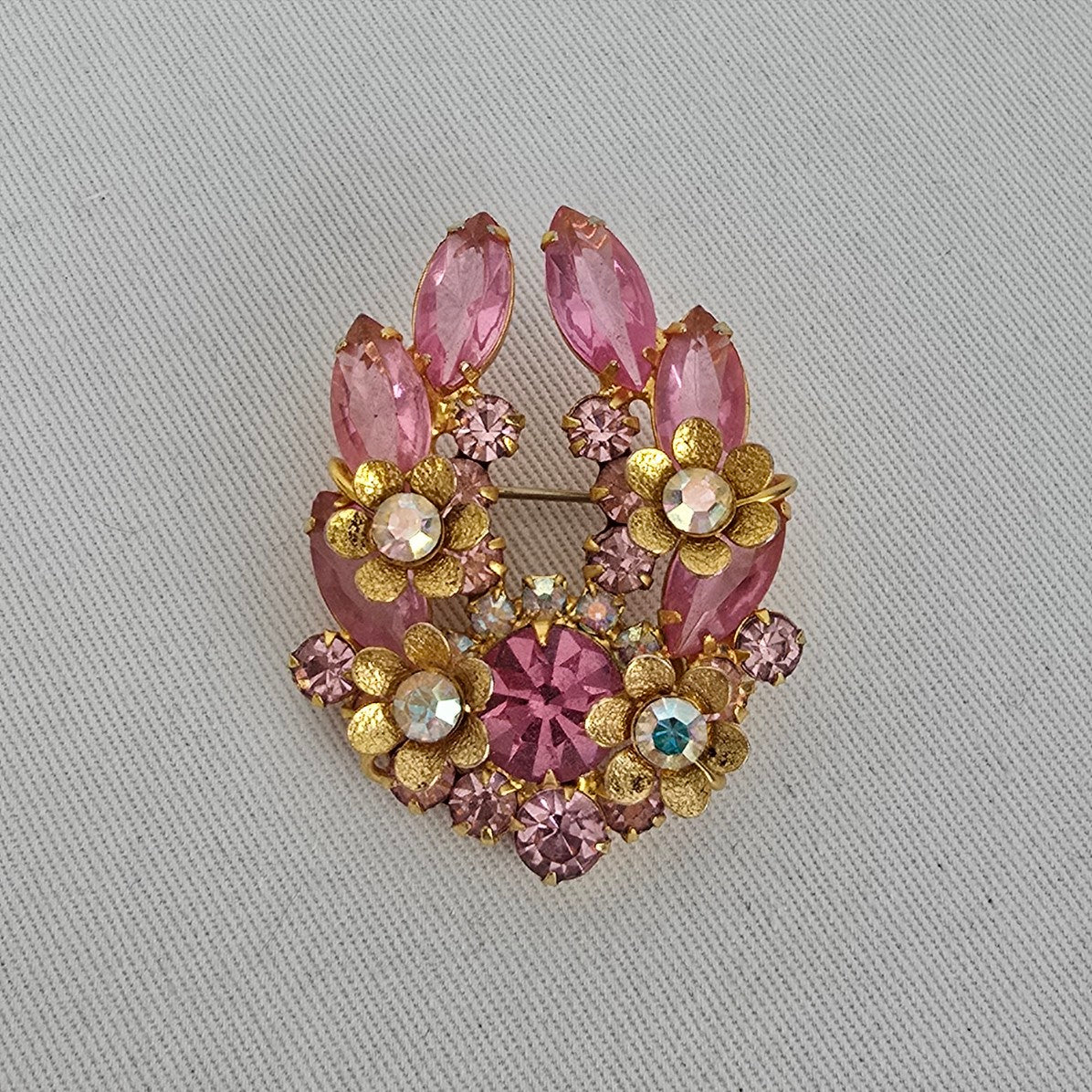 Vintage D&E Juliana Pink Rhinestone Flower Cluster Brooch