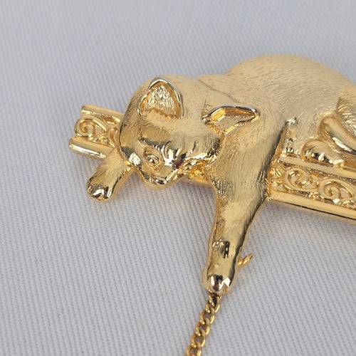 Vintage Gold Tone Cat Pin Figural Brooch with Mouse
