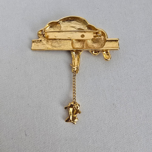 Vintage Gold Tone Cat Pin Figural Brooch with Mouse