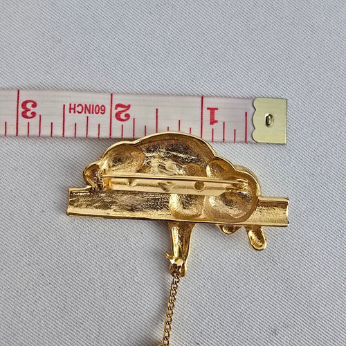 Vintage Gold Tone Cat Pin Figural Brooch with Mouse