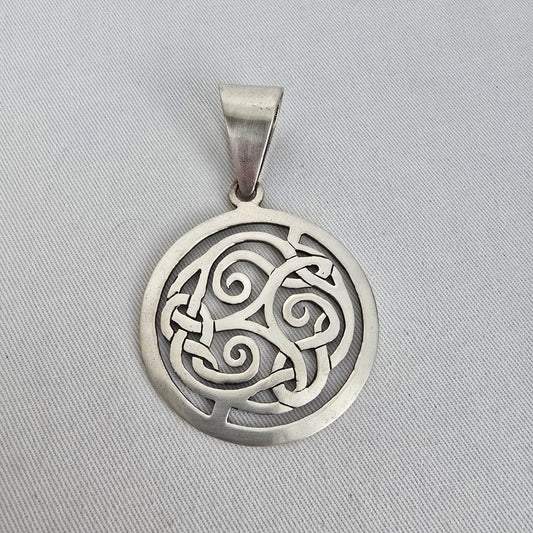 Vintage Silpada Sterling Silver 925 Handmade Celtic Knot Large Circle Pendant