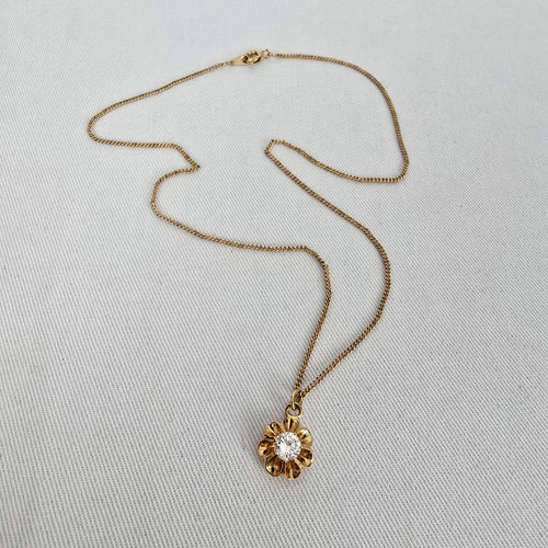 Vintage Gold Tone Daisy Crystal Necklace