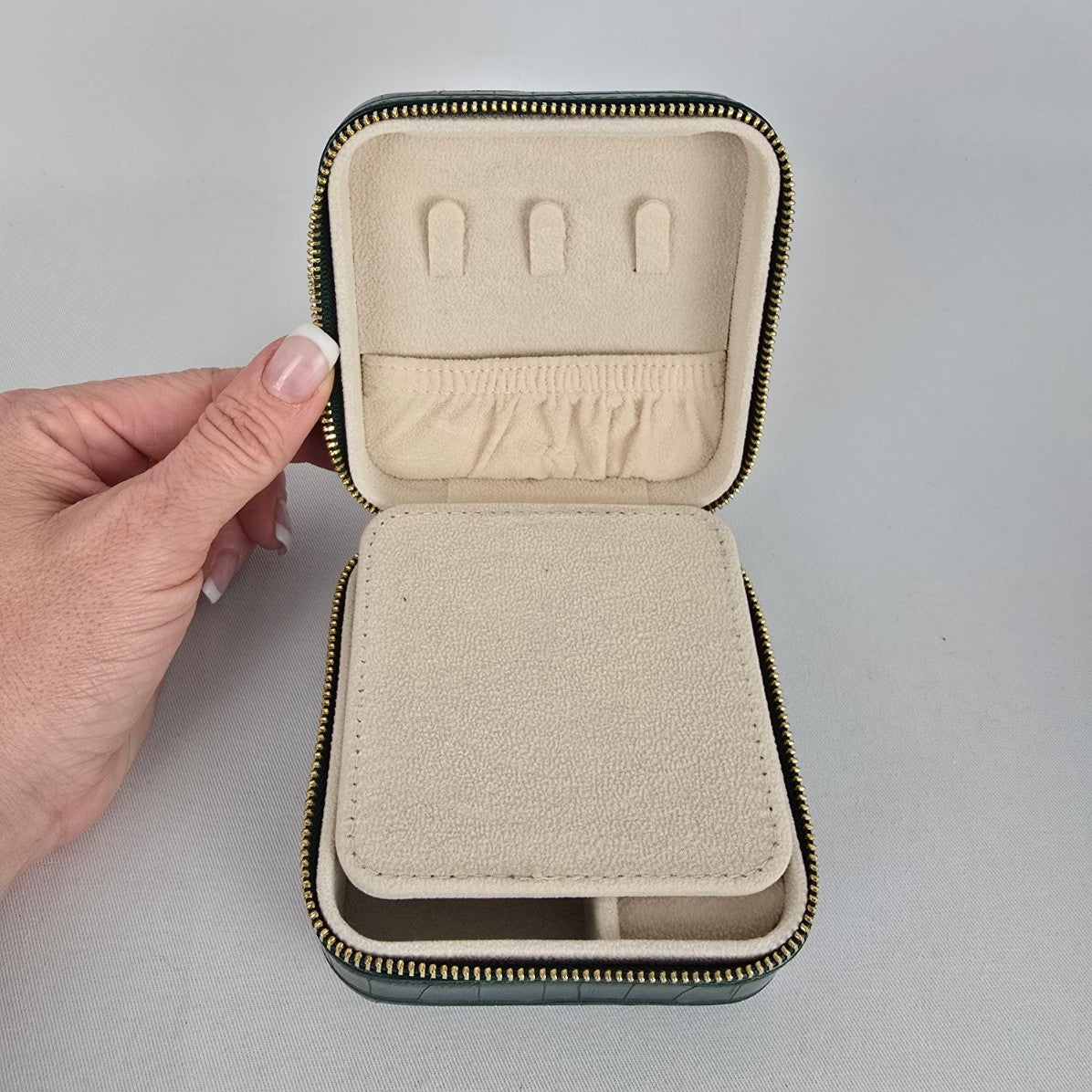 Emerald Green Croc Embossed Travel Jewelry Case