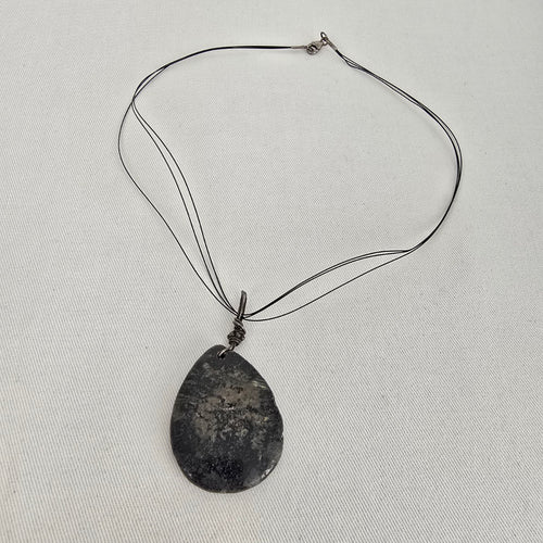 925 Sterling Silver Stone Pendant Necklace – Minimalist Artisan Style.