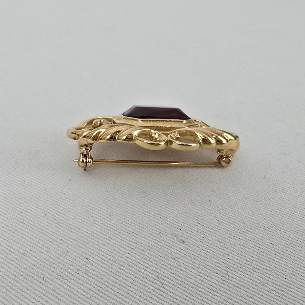 Vintage Gold Tone Garnet Glass Brooch Filigree Style Pin
