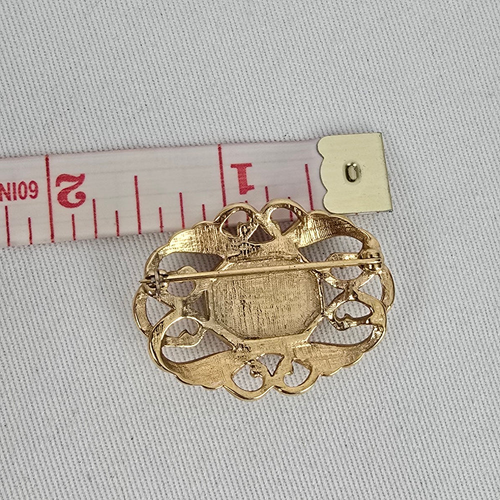 Vintage Gold Tone Garnet Glass Brooch Filigree Style Pin