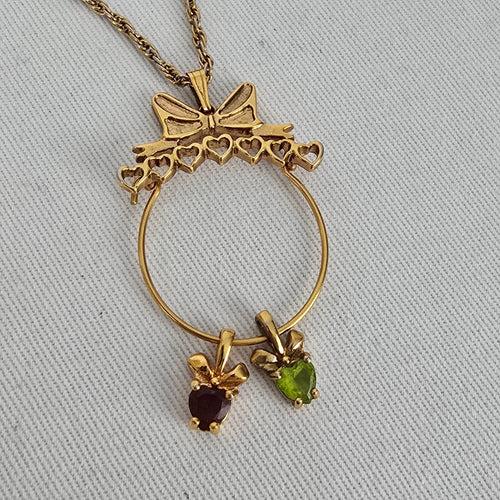 Vintage Avon Bow Circle Pendant Necklace Garnet & Peridot Glass Charms