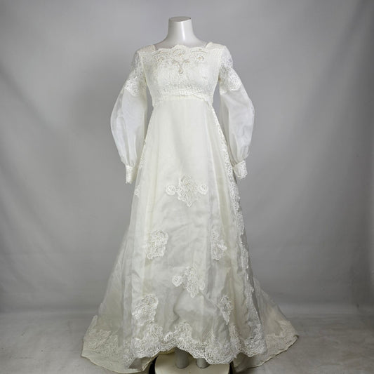 Vintage 70s Wedding Dress Size S/M White Lace Puff Sleeve Bridal Gown Fairytale Princess Dress