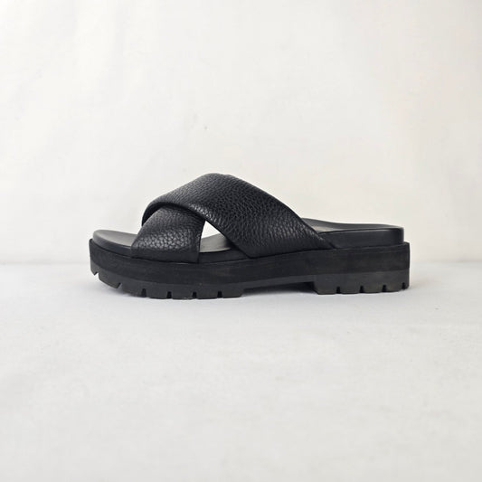 Vionic Black Platform Slide Sandals Size 8 Orthopedic Comfort Lug Sole Slides