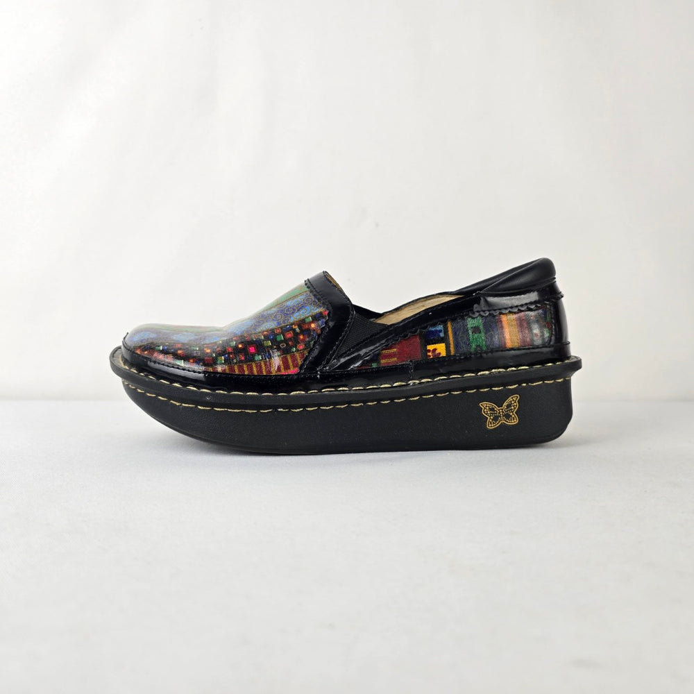 Alegria Debra Mosaic Patent Leather Comfort Clogs Nursing Shoes Size 8.5