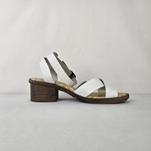 Fly London White Leather Block Heel Sandals Ankle Strap Size 10