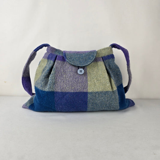 Cyndi Graham Handweaving Studio Irish Wool Purse Purple Plaid