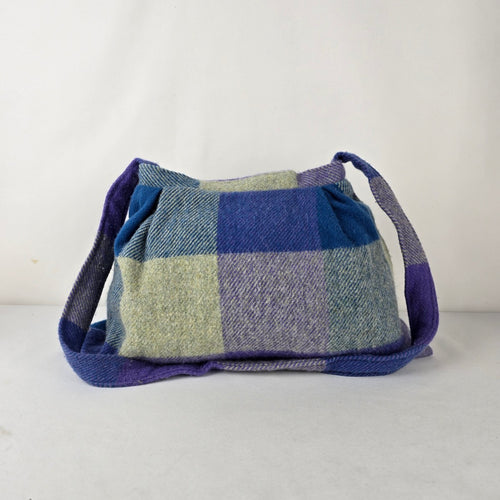 Cyndi Graham Handweaving Studio Irish Wool Purse Purple Plaid