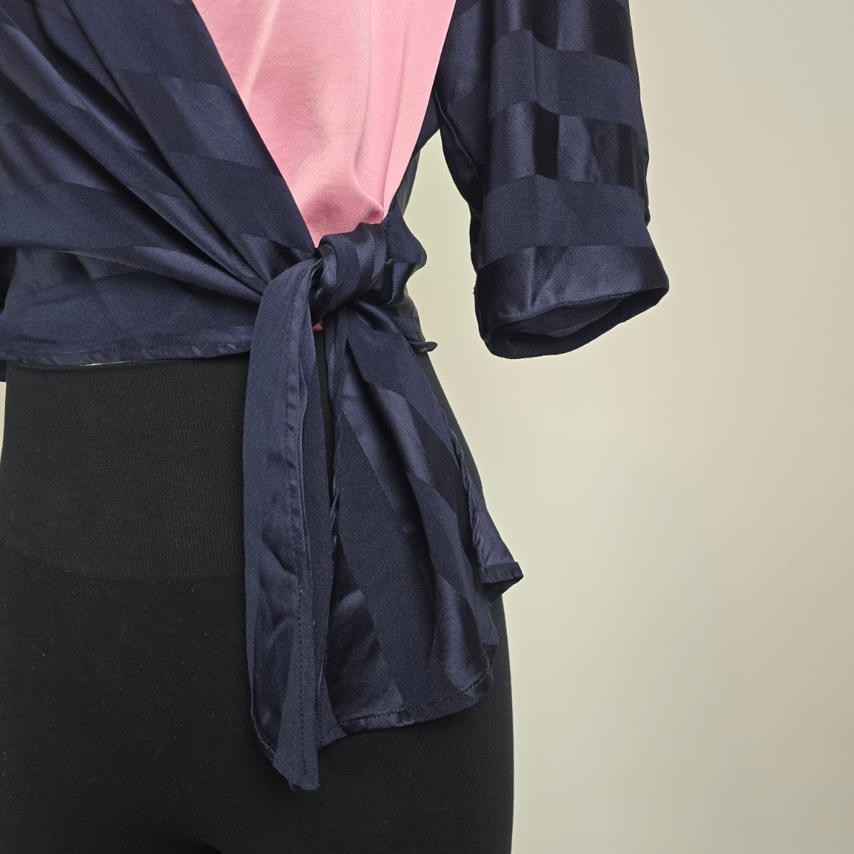 Vintage Roger Sakoun Paris Silk Wrap Blouse Cardigan Sz 12