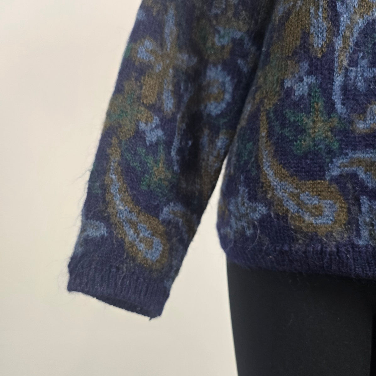 Vintage Pitlochry Scotland Mohair Wool Paisley Cardigan Size L
