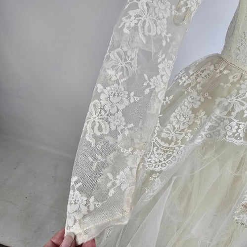 Vintage 70s Lace Tulle Beaded Wedding Dress Bridal Gown