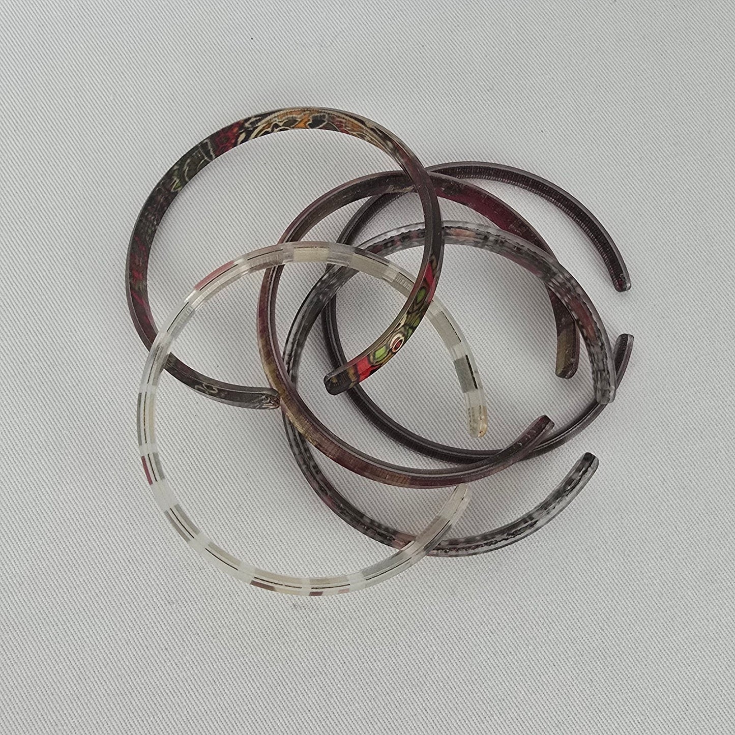 Color By Amber Red Gold Black Stacking Bangle Bracelet Set