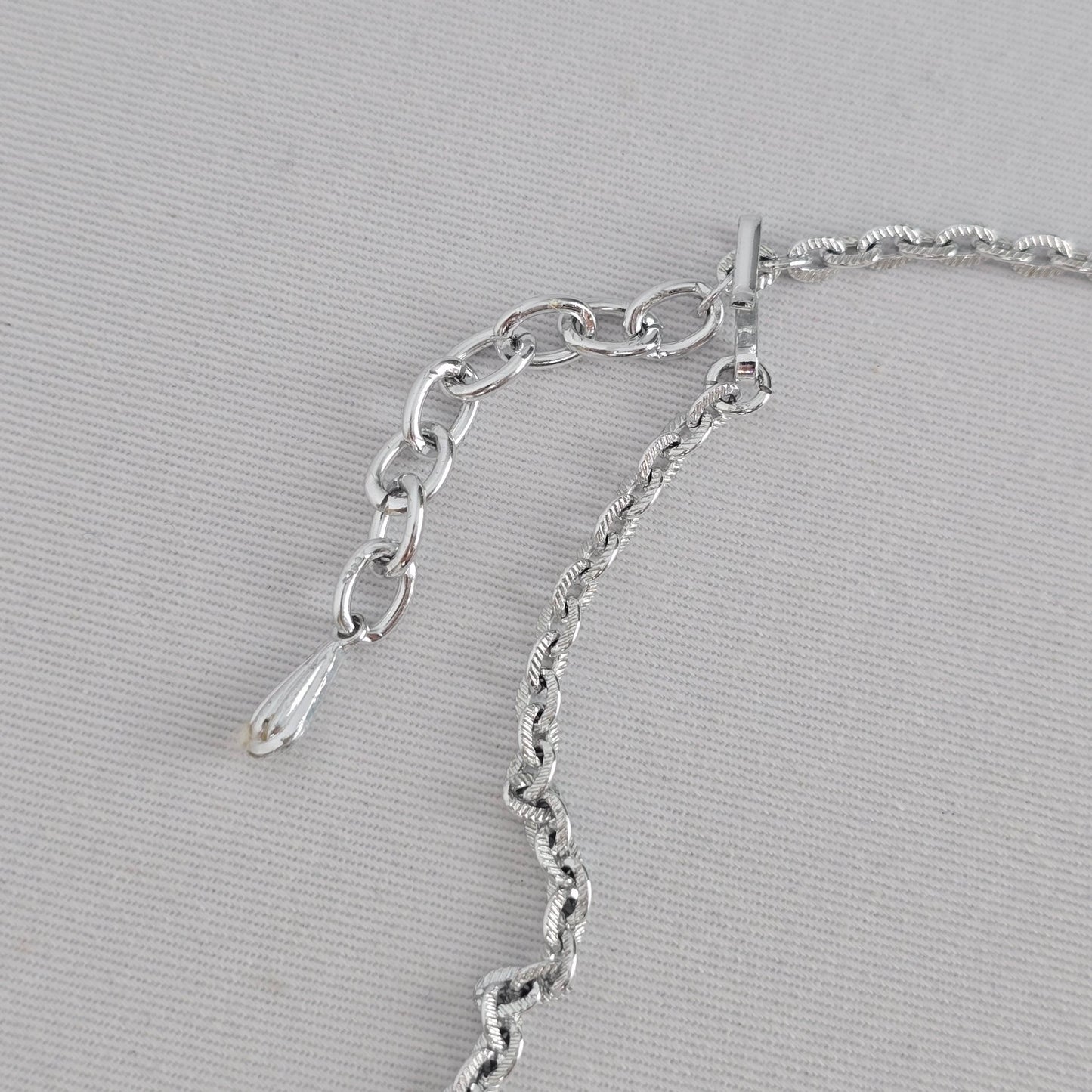 Vintage Silver Tone Textured Link Statement Necklace Hook Clasp