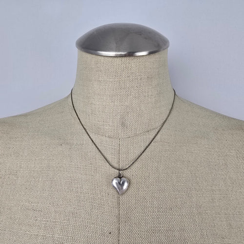 Vintage Silver Tone Heart Pendant Necklace Dainty Minimalist Jewelry