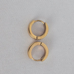 Gold Tone 100X Huggie Hoop Earrings Small Wide Band Grooved Detail