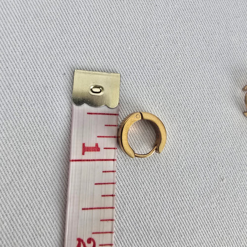 Gold Tone 100X Huggie Hoop Earrings Small Wide Band Grooved Detail