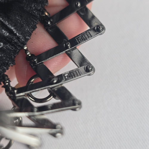 Vintage Style Mini Metal Mesh Purse Keychain Black Silver Coin Bag