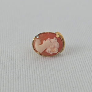 Vintage Cameo Clip On Earrings Gold Tone Coral Cream Profile