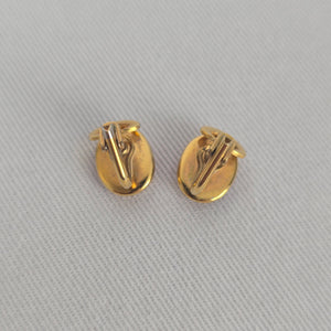 Vintage Cameo Clip On Earrings Gold Tone Coral Cream Profile
