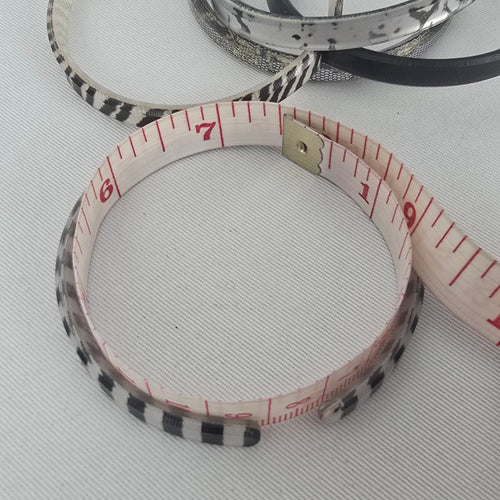 Color by Amber Black White Patterned Stackable Bangle Bracelet Set